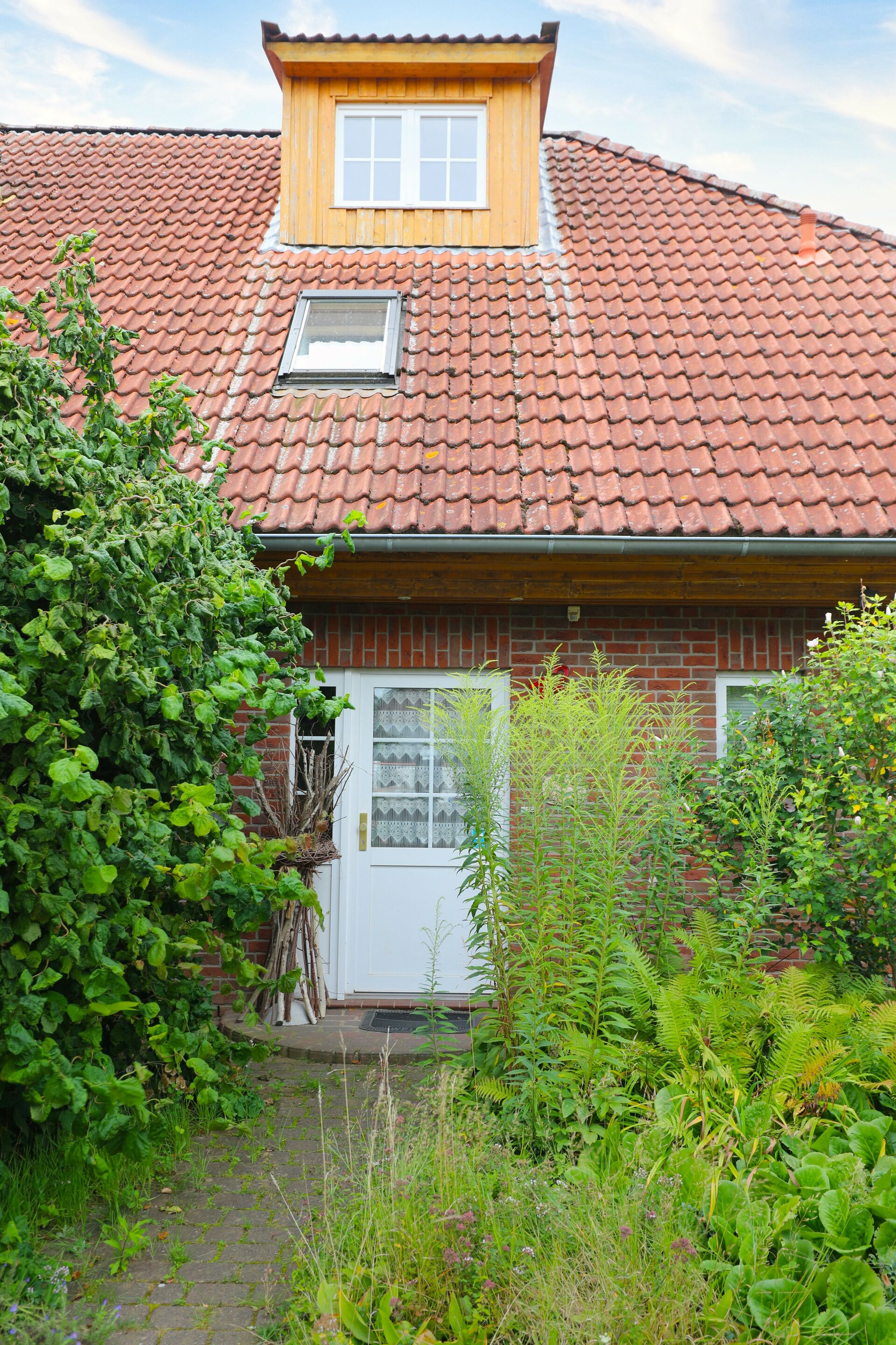 Einfach hin und weg: Viel Platz mit schönem Garten in Natendorf